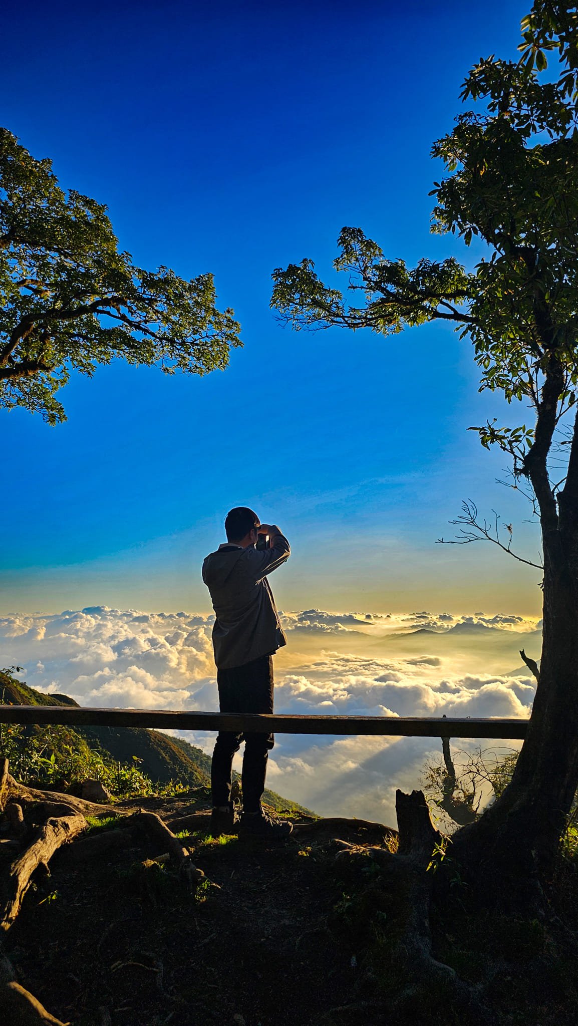 Beyond the Clouds: The Ultimate Guide to the Tay Con Linh Summit Trek